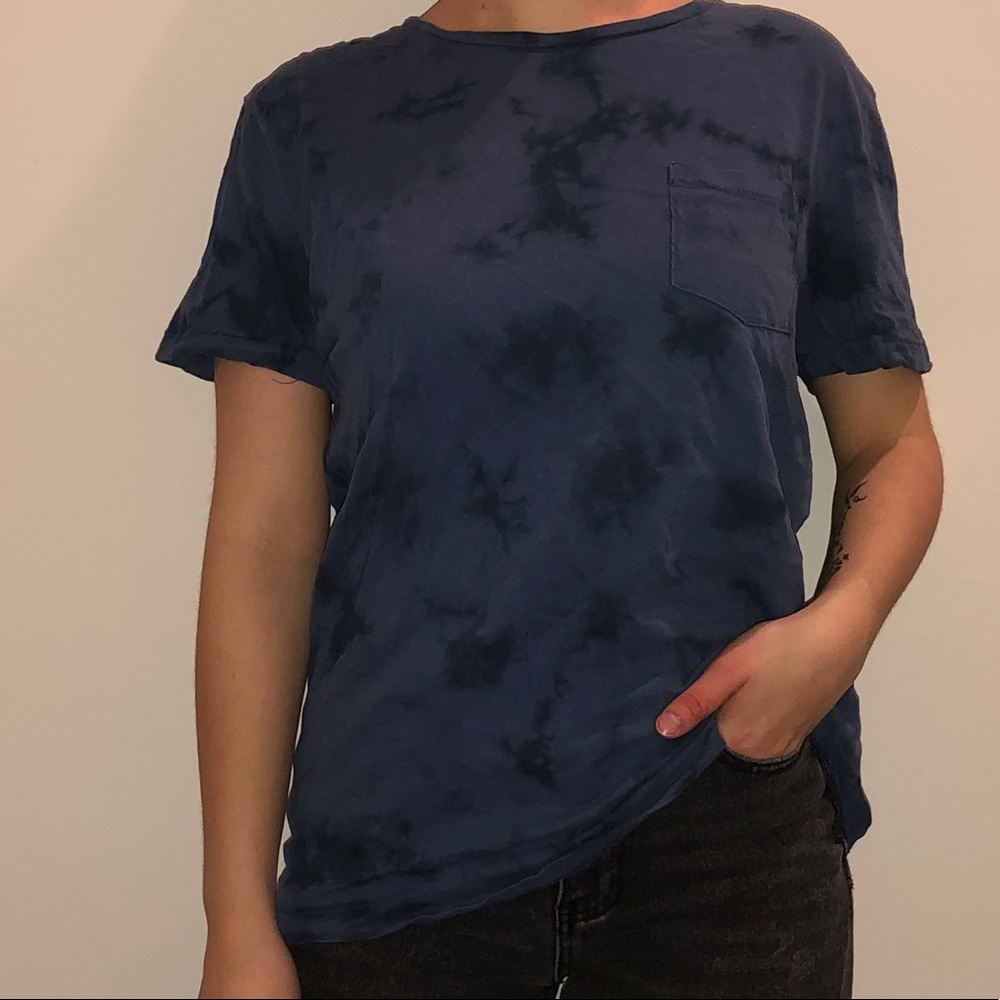 Old Navy Pocketed Dark Blue Tie-Dye T-Shirt